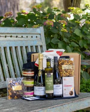 Magnificence Hamper